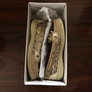 Sperry shoes
